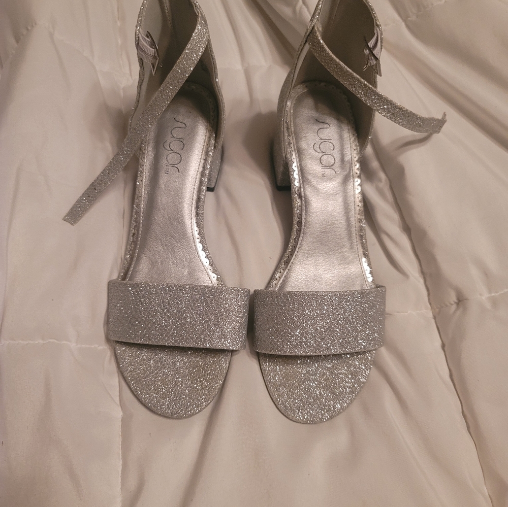 Sugar Silver Heels with Sparkling Finish